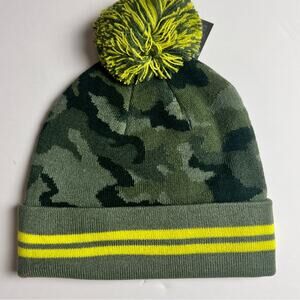 Eddie Bauer Boys  Green Camo Sonoma Pom Cold Weather Winter Beanie Sz S/M
